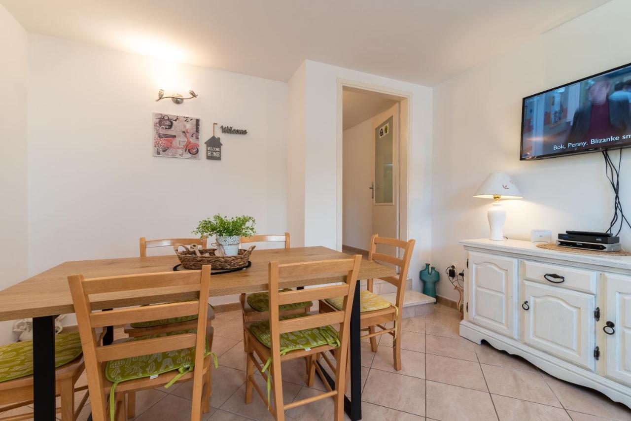 Apartment Hrabar Longo Trogir Exterior foto
